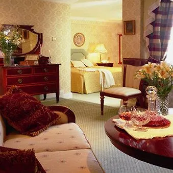 Killarney Royal Townhouse Hotel